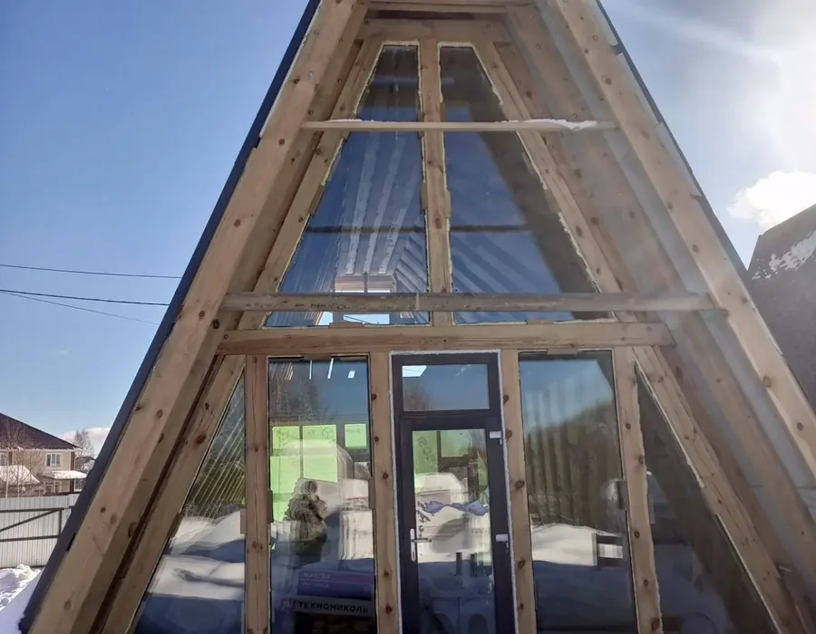 Остекление A-frame дома